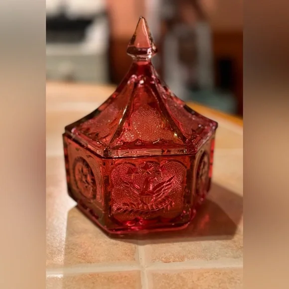 Vintage Tiara Indiana Glass Dish w/lid✨ - Picture 1 of 15